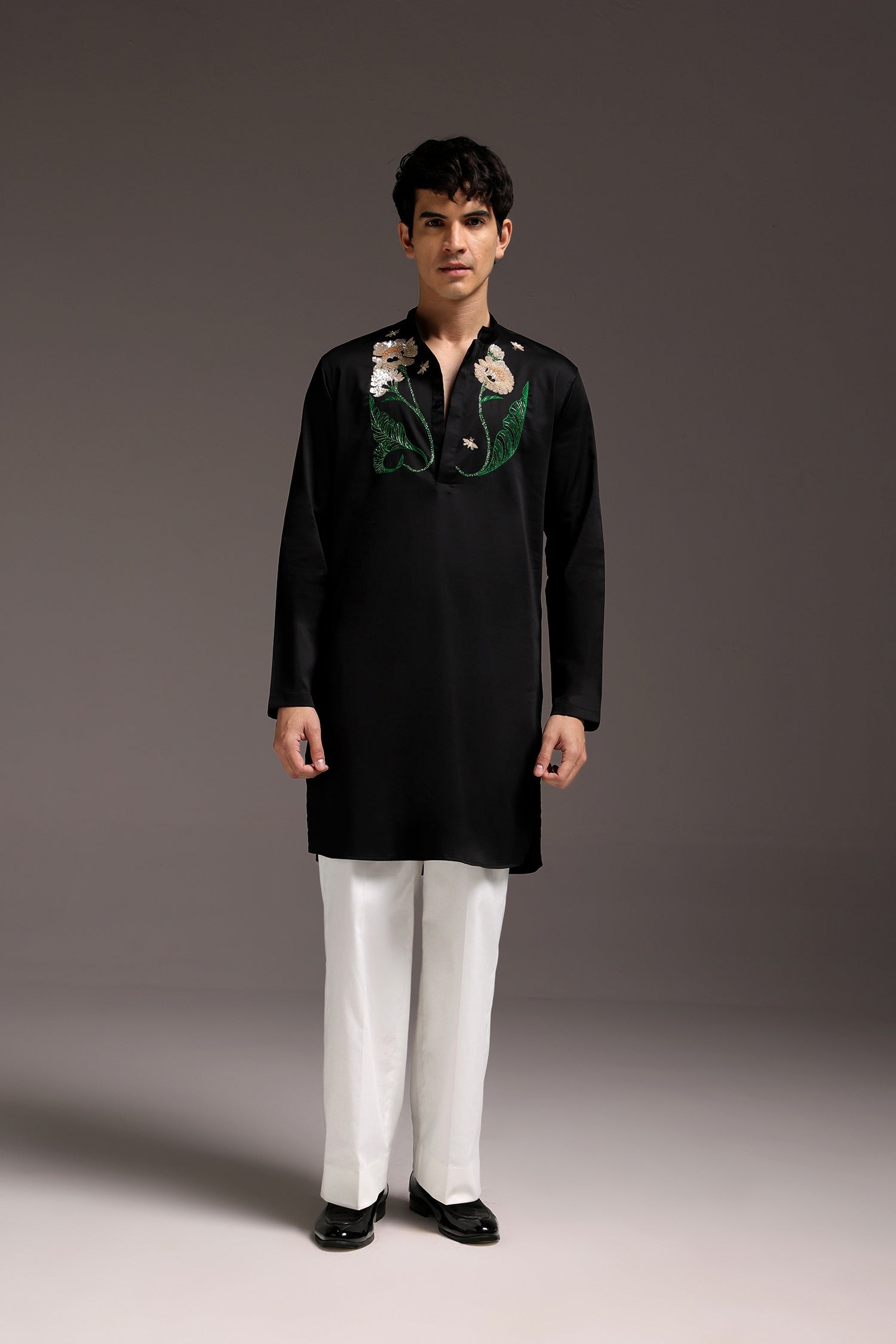 Gradenia - Hand Embroidered Designer Kurta