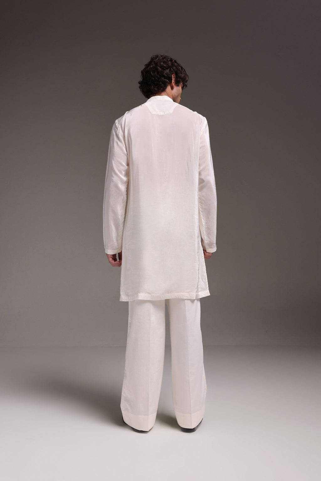 Ivory Lumpi - Hand Embroidered Designer Kurta