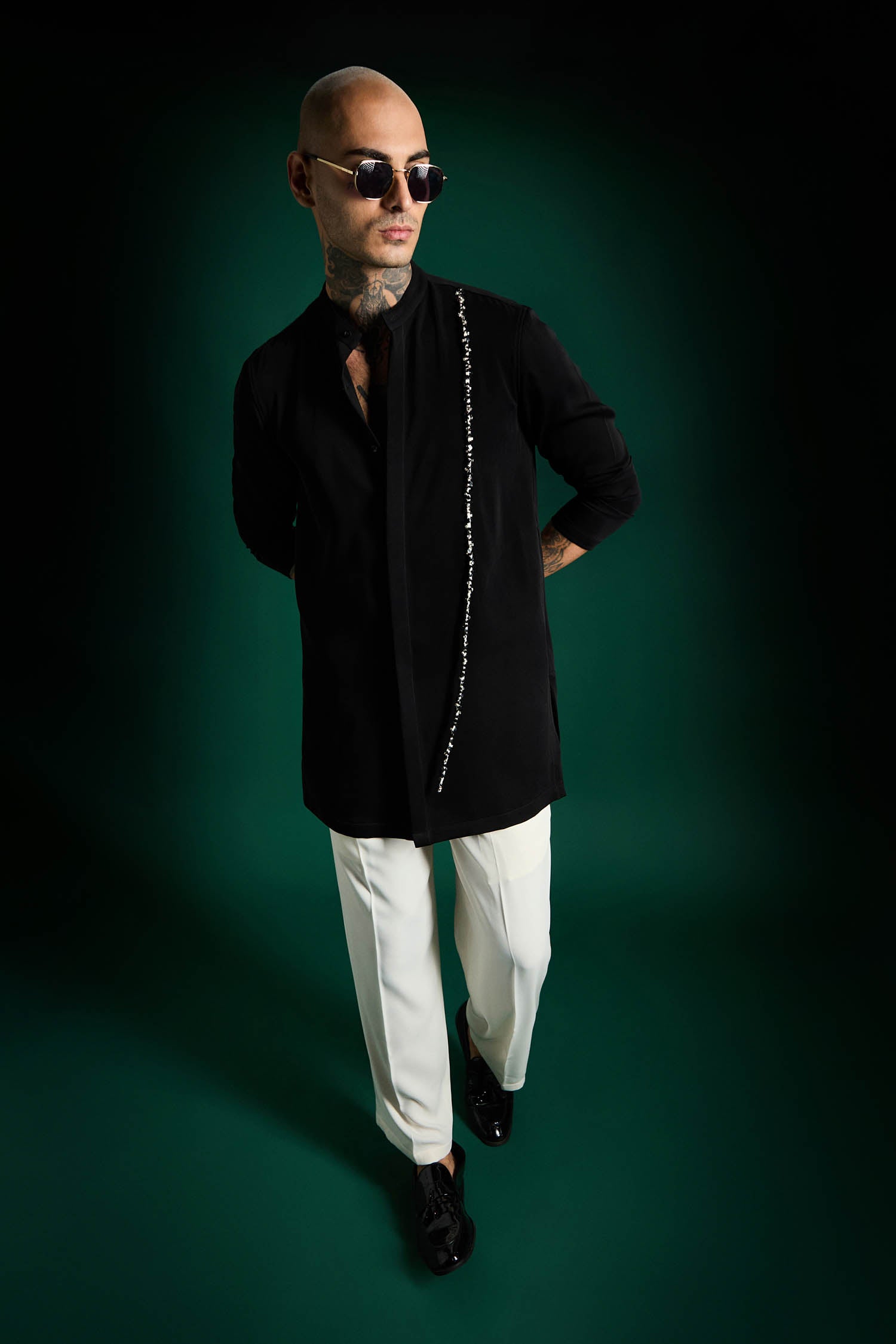 Brim Hand Embroidered Designer Kurta Set - Black