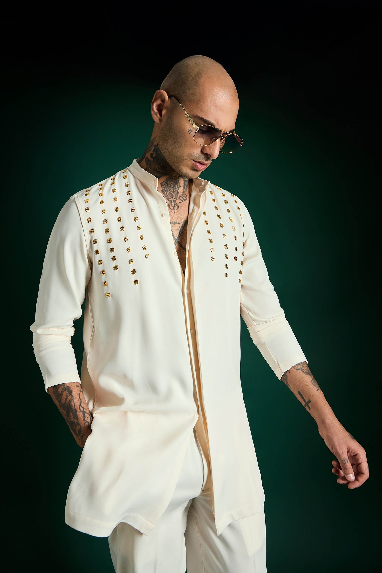 Cove Hand Embroidered Designer Kurta Set - Ivory