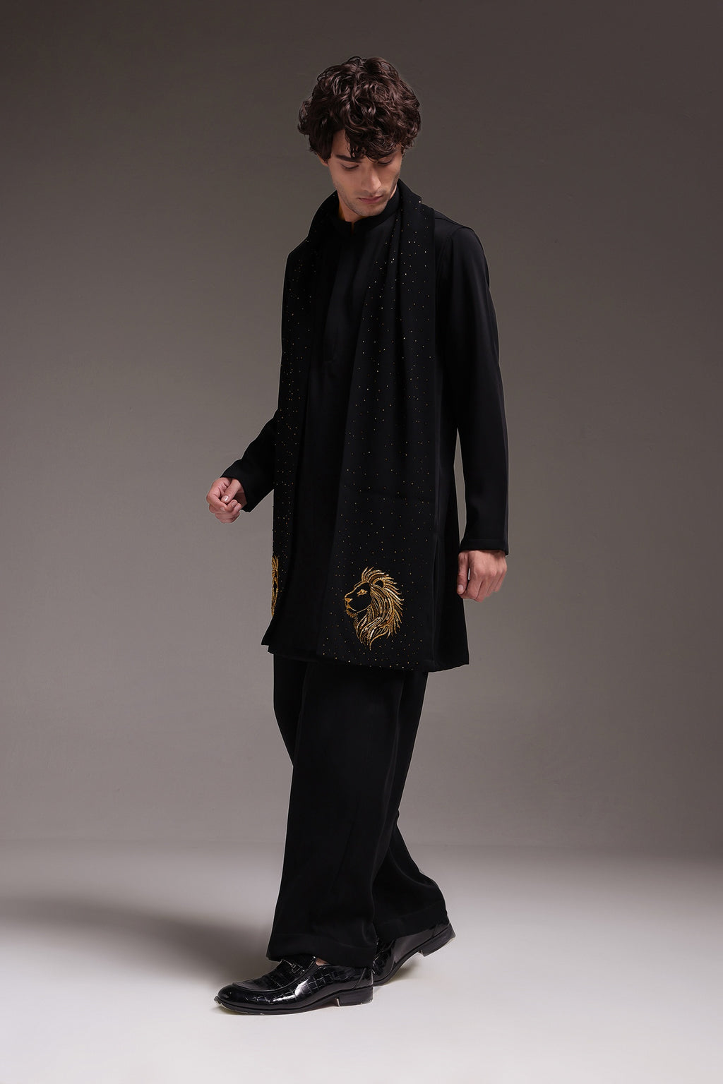 Lion - Hand Embroidered Designer Shawl