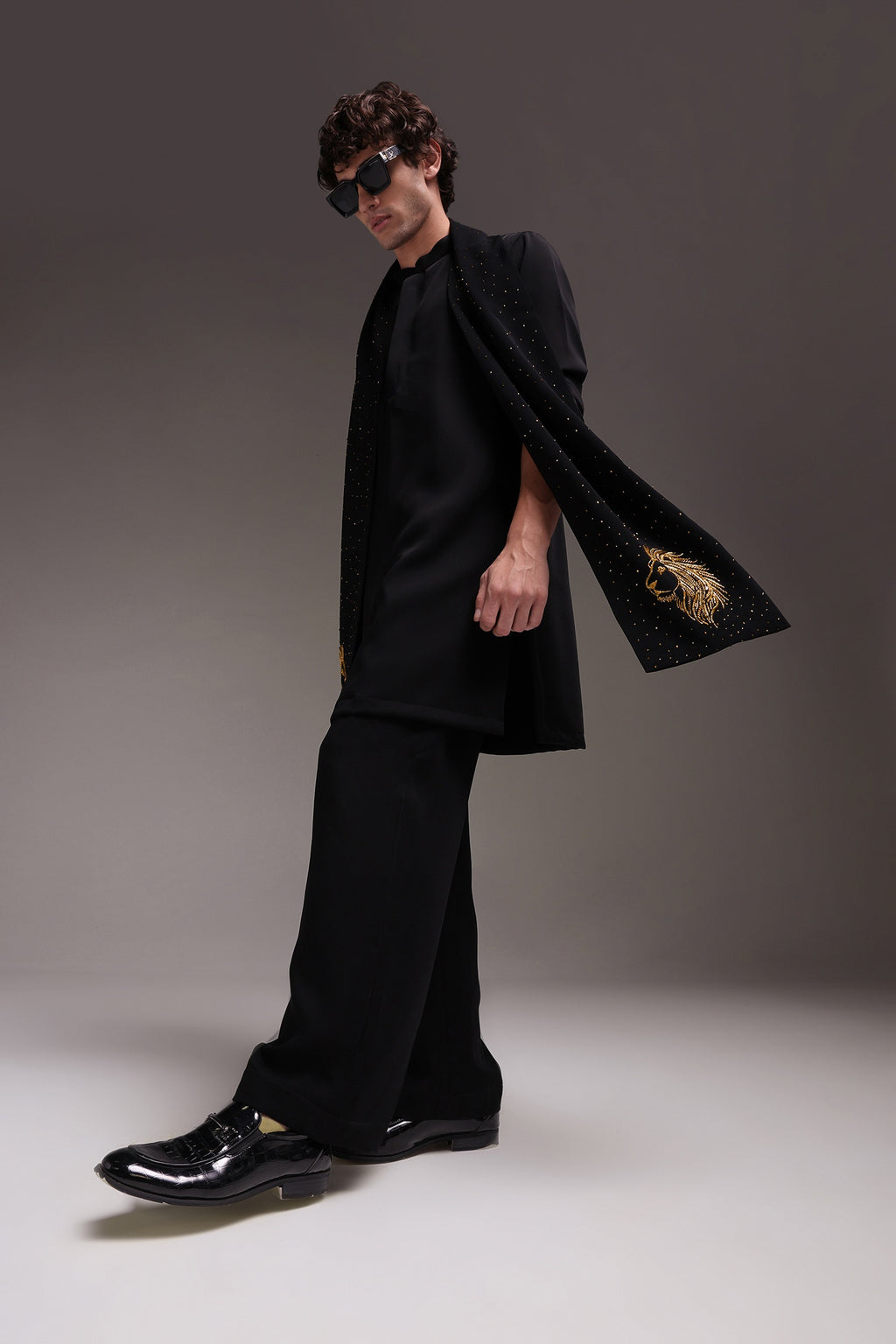 Lion - Hand Embroidered Designer Shawl