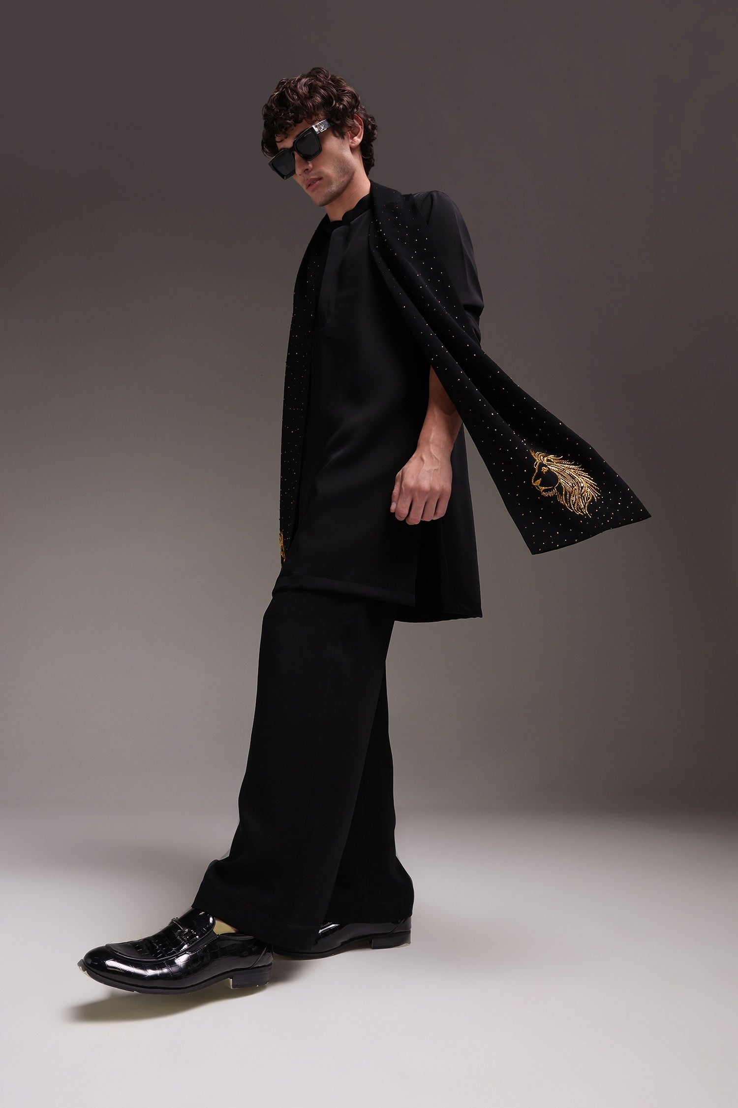 Lion - Hand Embroidered Designer Shawl