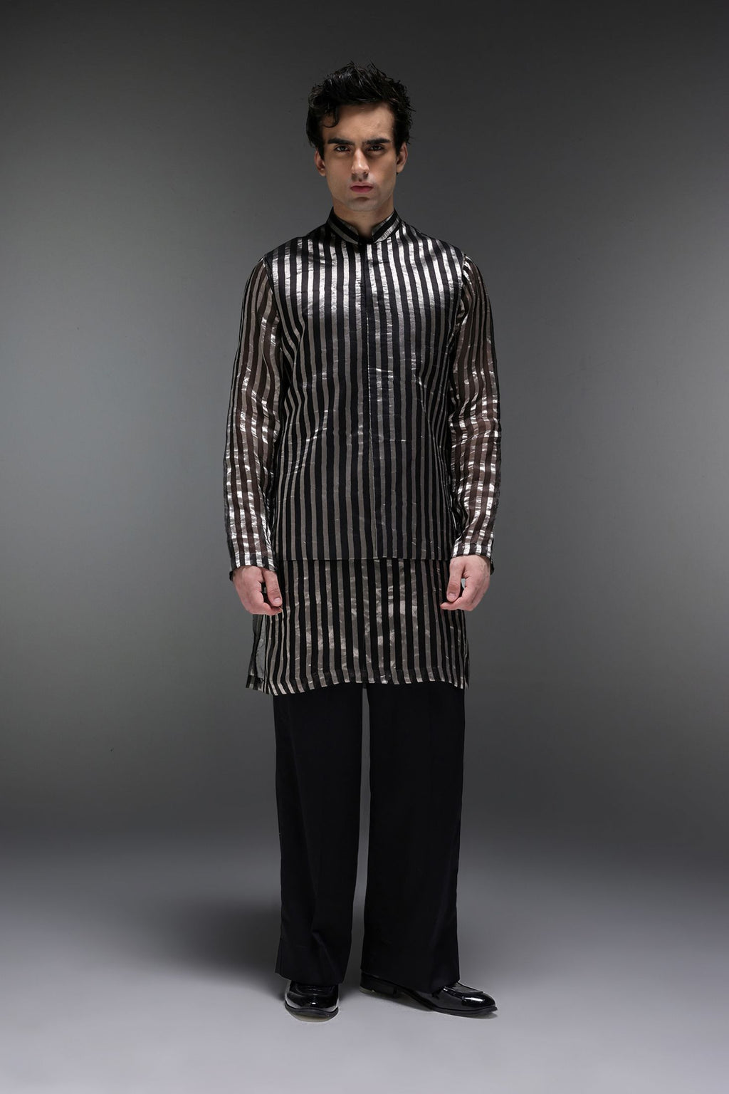 Loom - Hand Embroidered Designer Bundi With Kurta - Black