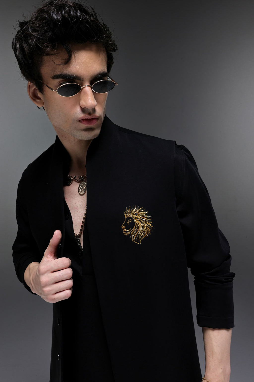 Leo(Lion) - Hand Embroidered Designer Bundi With Kurta - Black