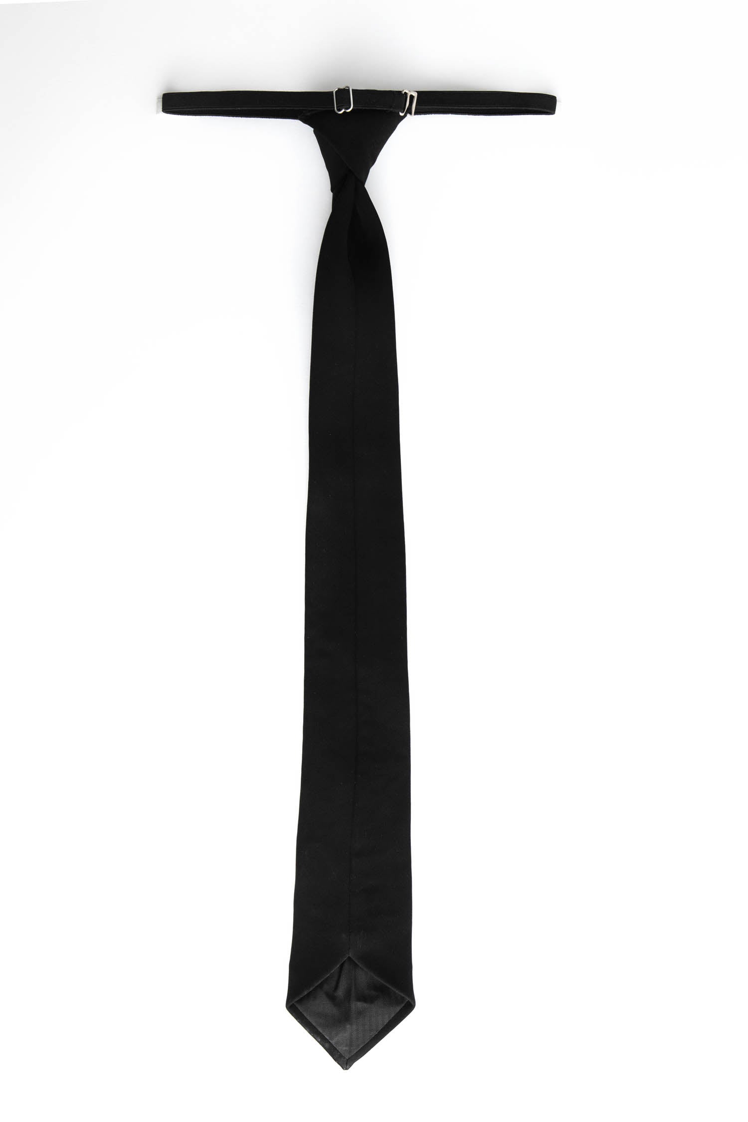 Birdie- Hand Embroidered Designer Tie