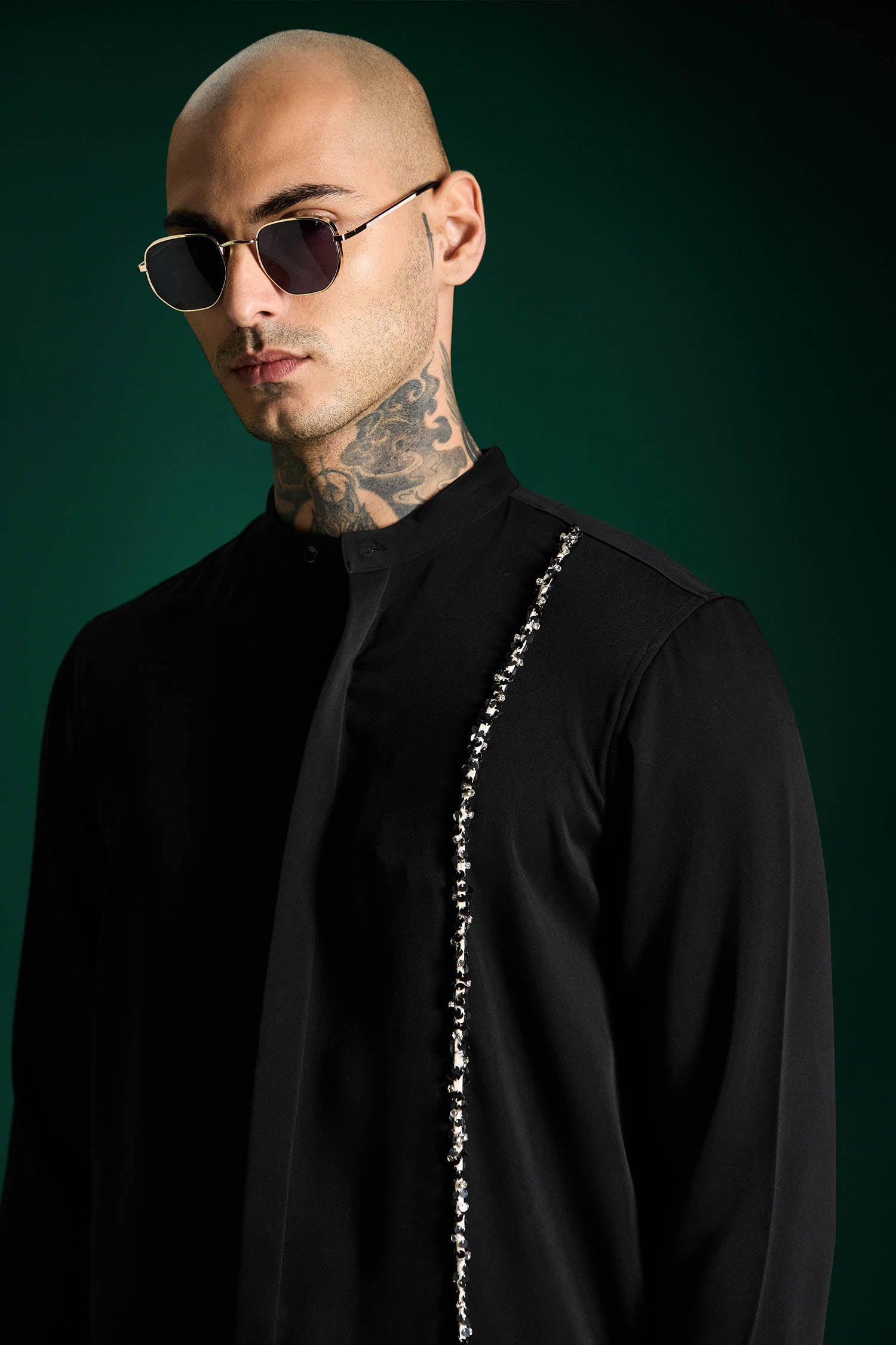 Brim Hand Embroidered Designer Kurta Set - Black