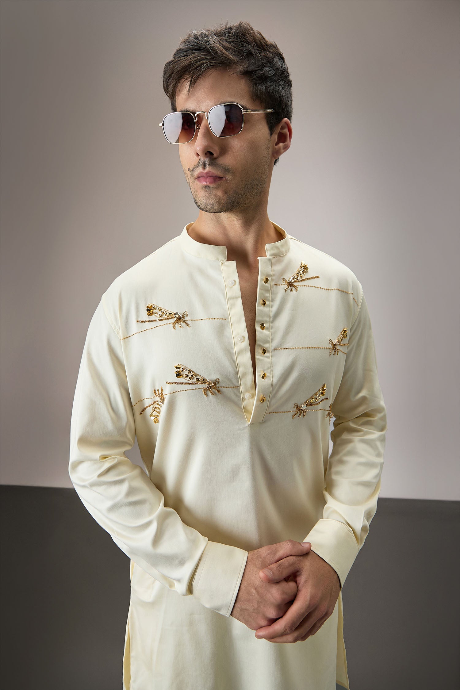 Dameslfly (Dragonfly)-Hand Embroidered Designer Kurta -Ivory