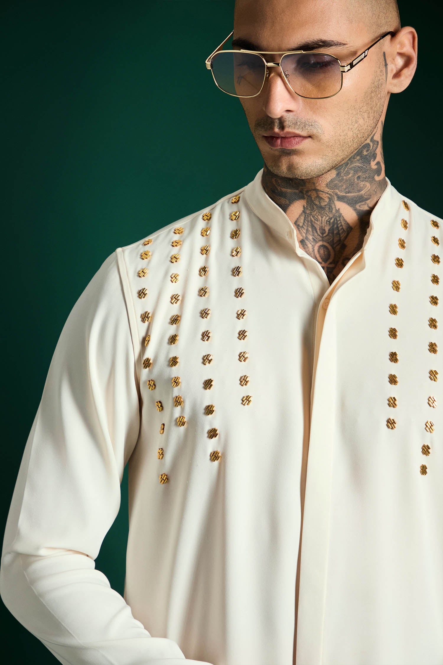 Cove Hand Embroidered Designer Kurta Set - Ivory