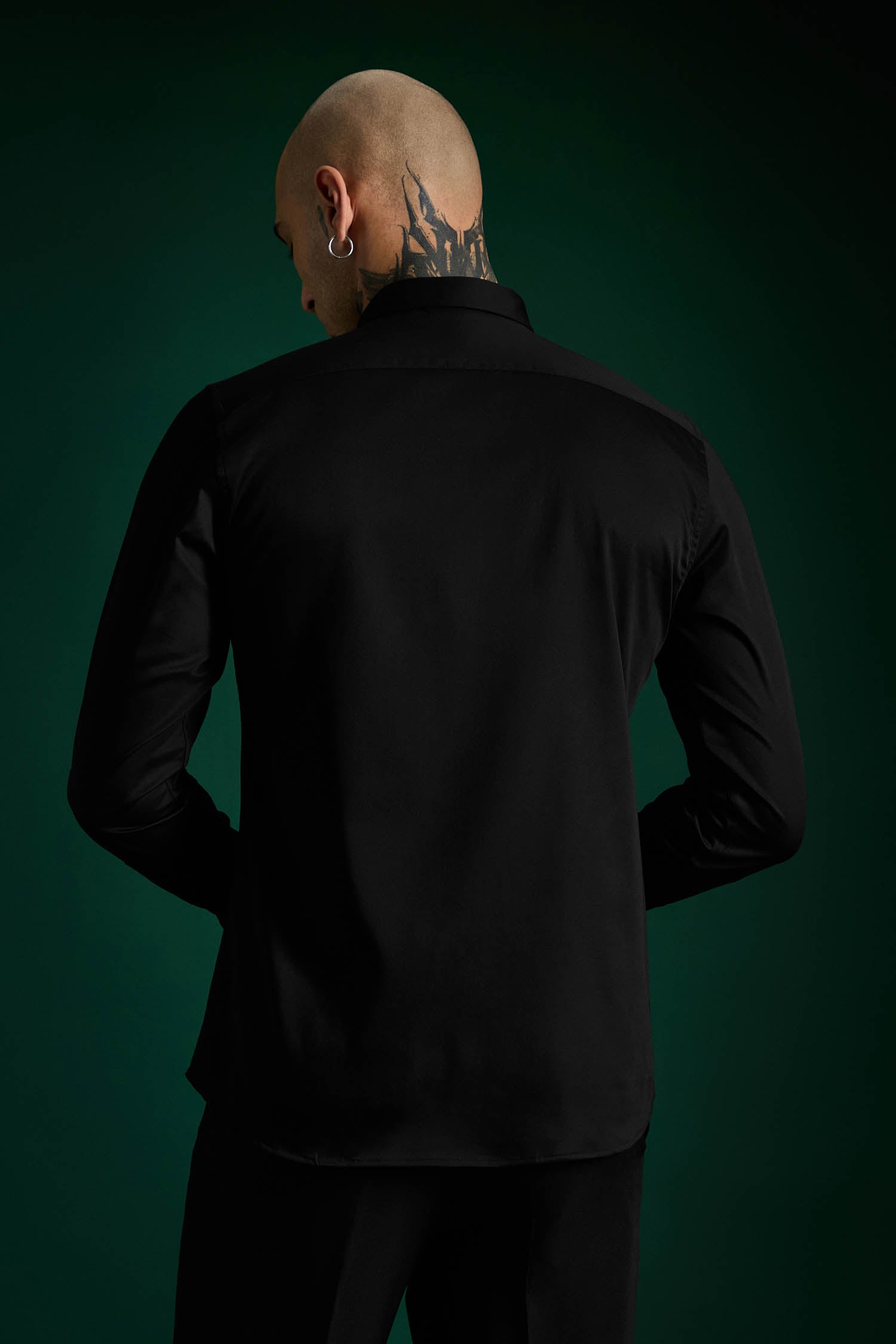 The Champagne Shirt - Black