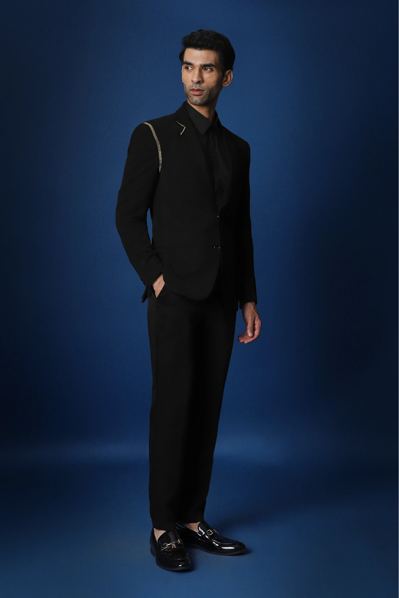 Metal Chain Hand Embroidered Tuxedo - Black