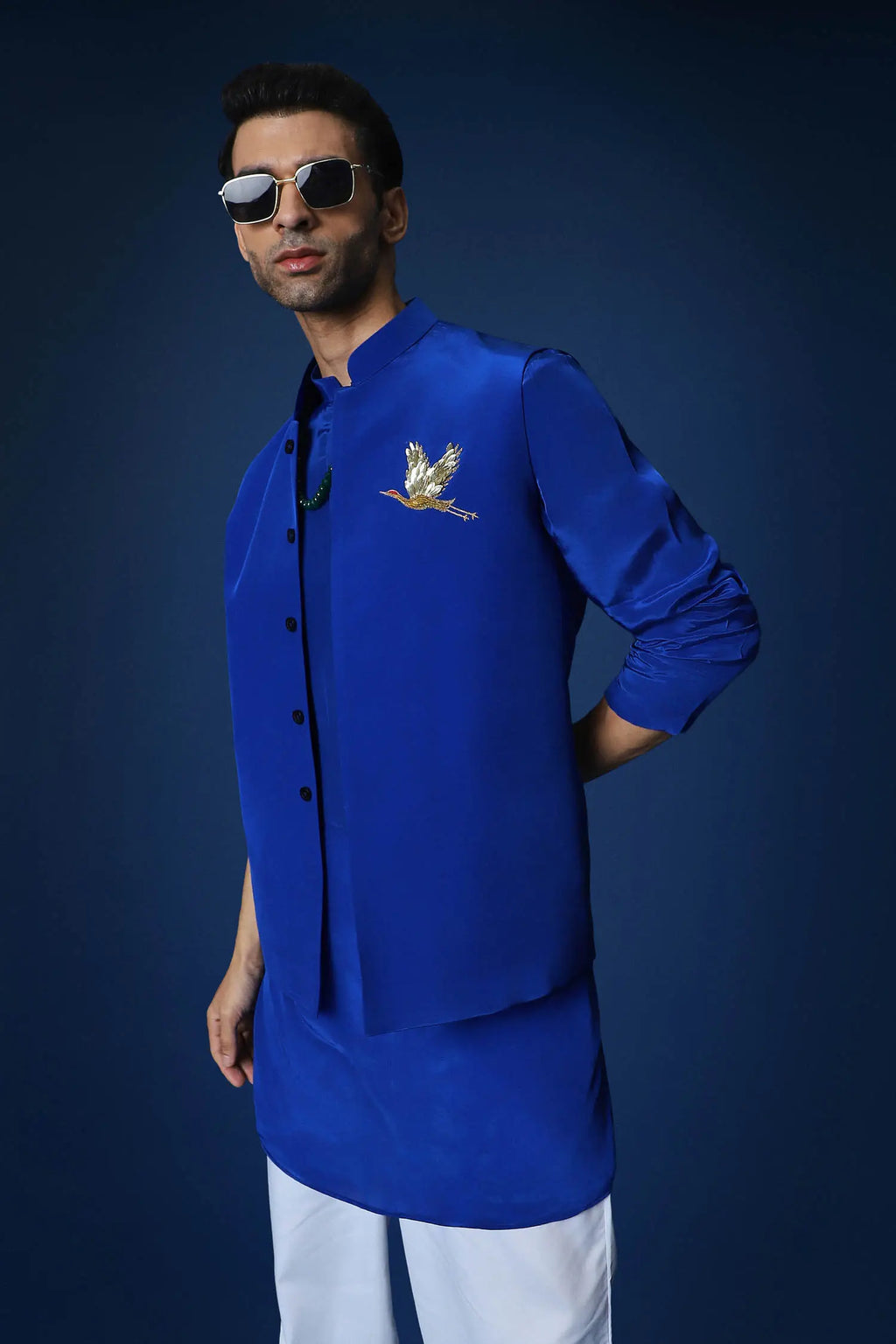 Mere Yaar Ki Shaadi Hai Hand Embroidered Bundi Set - Royal Blue