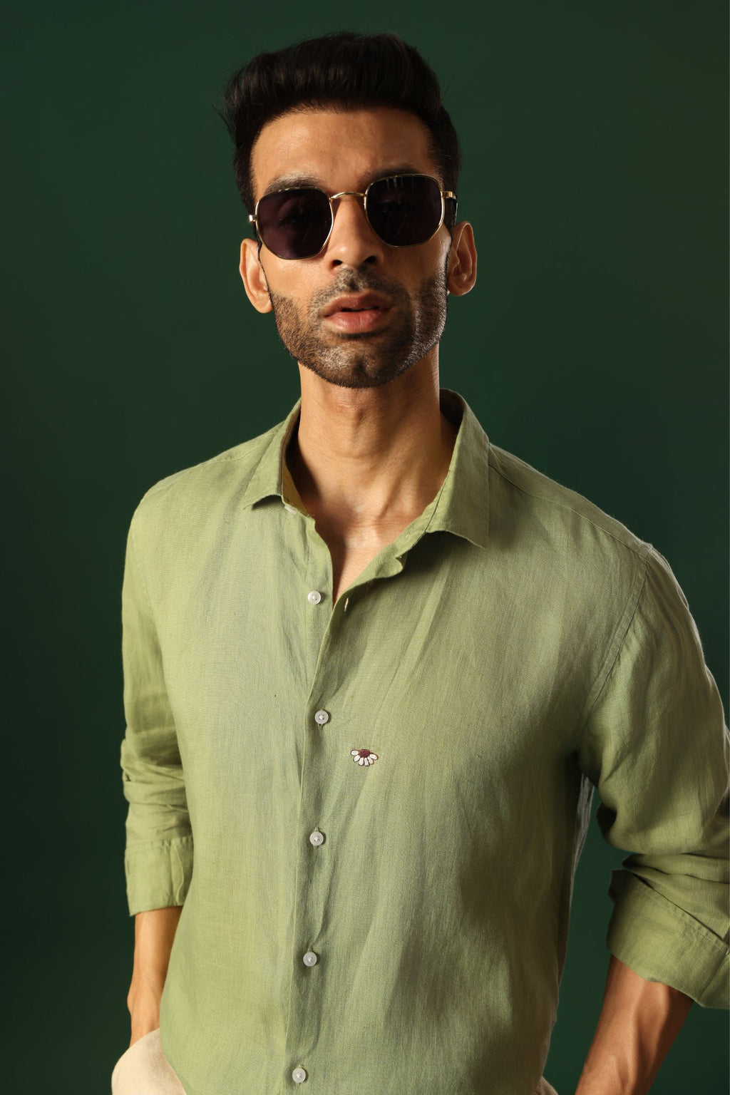 Daisy Hand Embroidered Irish Linen Shirt - Green