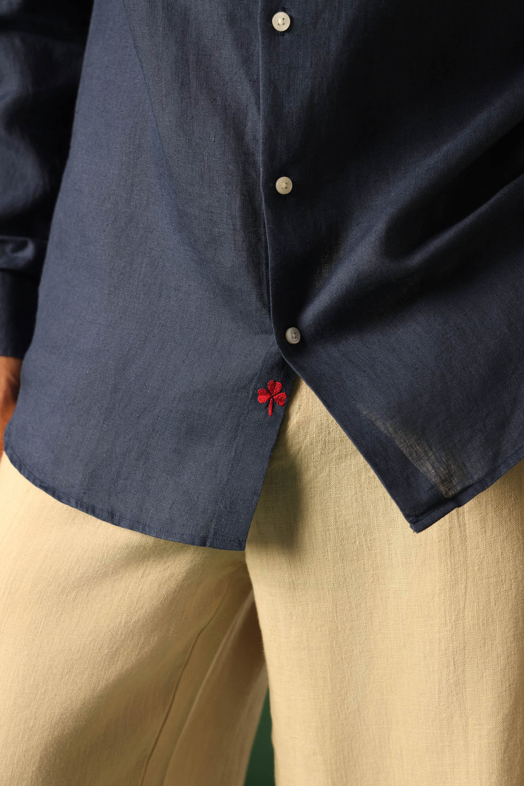Leaf Irish Linen Shirt - Navy
